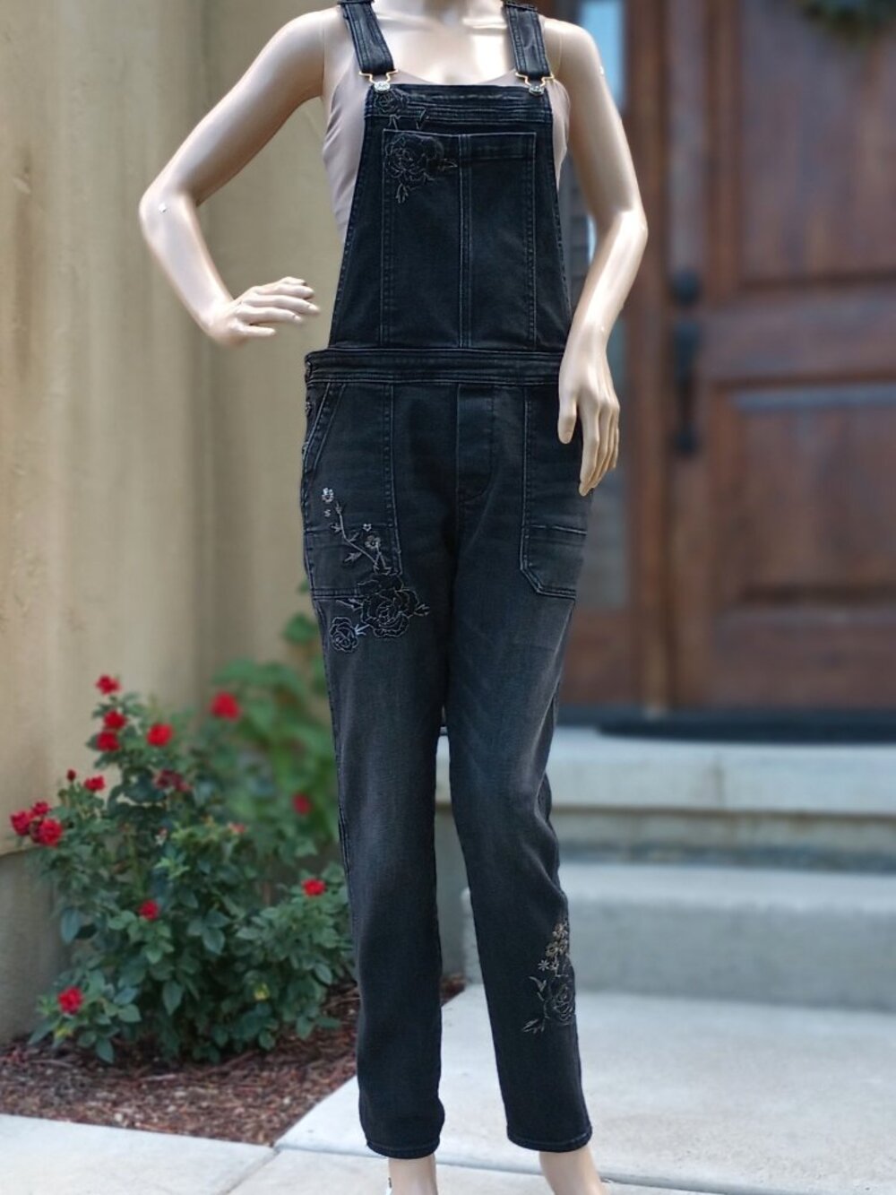 Driftwood Distressed Black Stretch Overalls w/Floral Embroidery, M, black denim